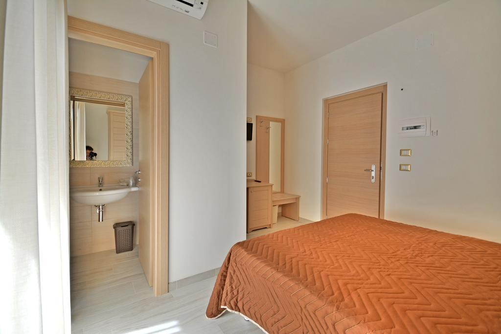 פסקיצ'י Hotel Incanto מראה חיצוני תמונה
