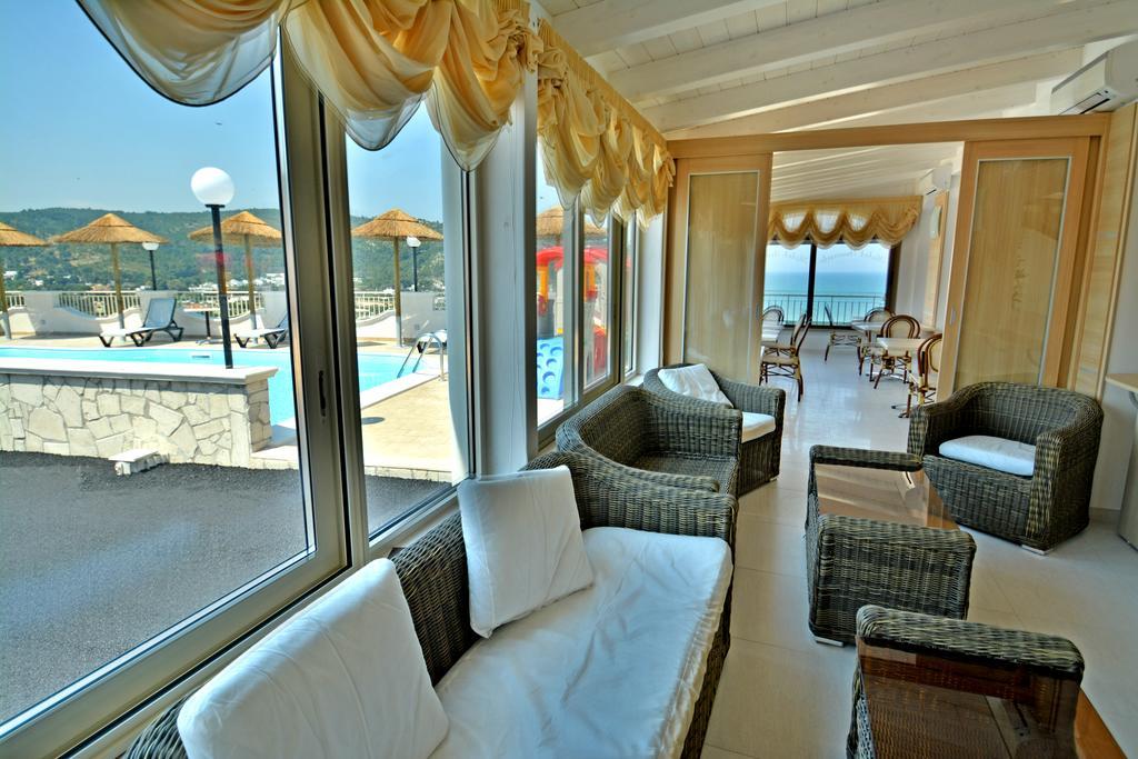 פסקיצ'י Hotel Incanto מראה חיצוני תמונה