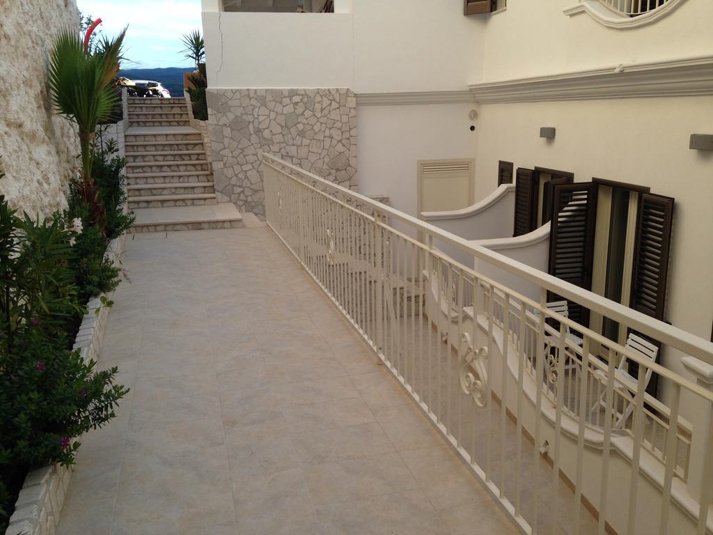 פסקיצ'י Hotel Incanto מראה חיצוני תמונה