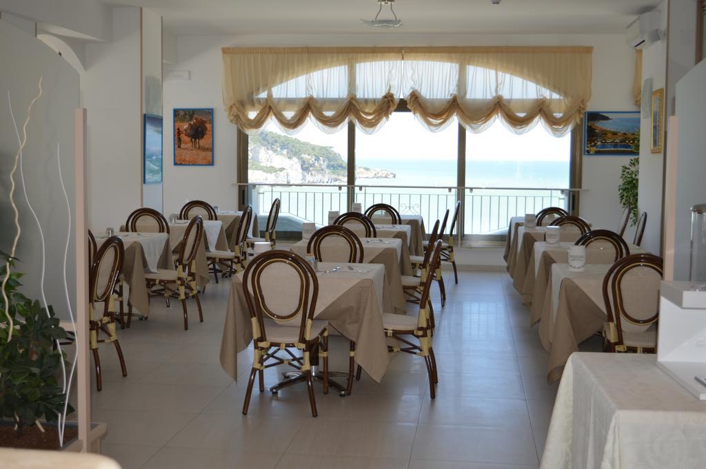 פסקיצ'י Hotel Incanto מראה חיצוני תמונה