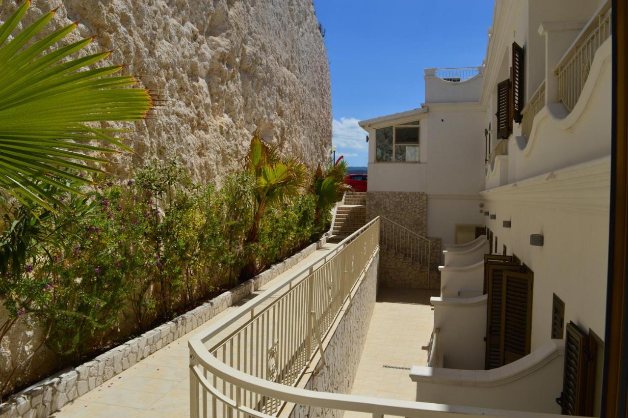 פסקיצ'י Hotel Incanto מראה חיצוני תמונה